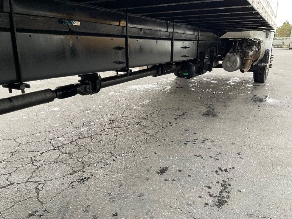 Medium Duty Box Truck-Light and Medium Duty Trucks-Hino-2017-268-Fontana-CA-217,261\n\t\tmiles-$ 43,000 - Image 14