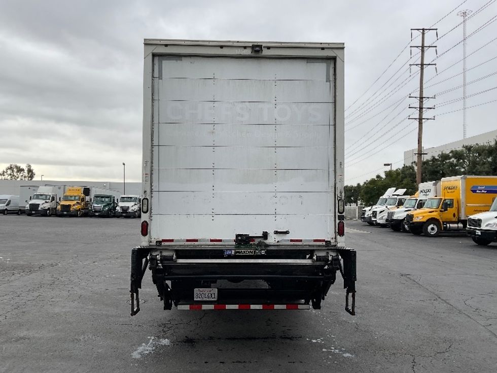Medium Duty Box Truck-Light and Medium Duty Trucks-Hino-2017-268-Fontana-CA-217,261\n\t\tmiles-$ 43,000 - Image 7
