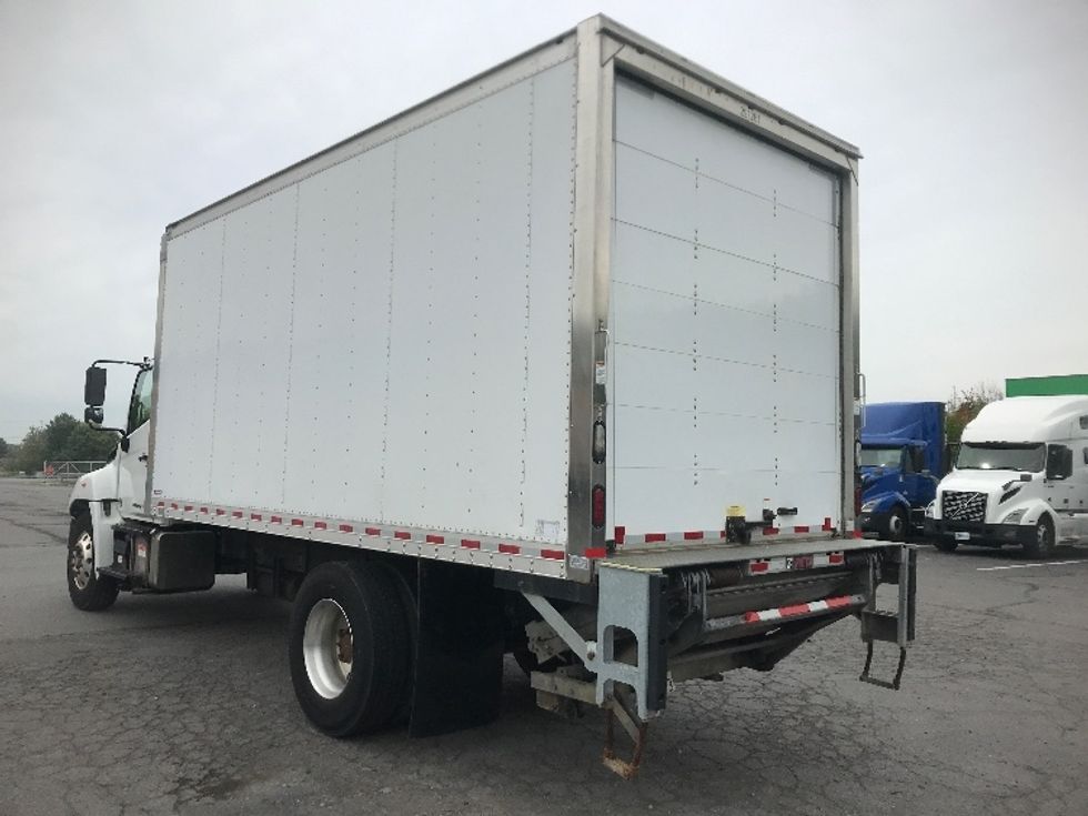 Medium Duty Box Truck-Light and Medium Duty Trucks-Hino-2017-268-Harrisburg-PA-101,655\n\t\tmiles-$ 44,750 - Image 6