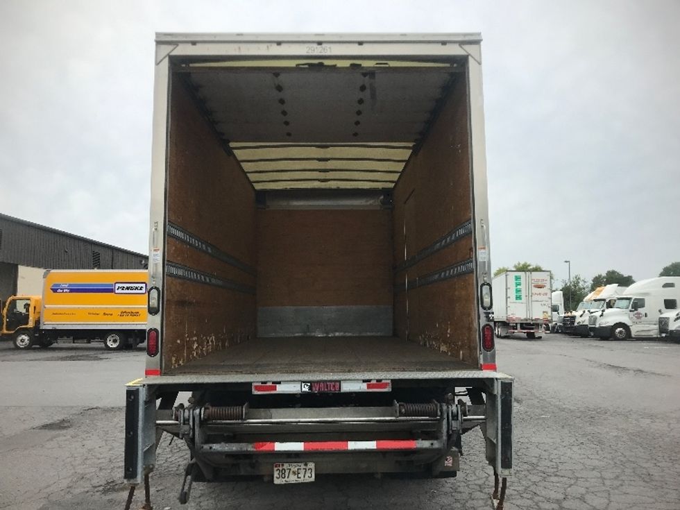 Medium Duty Box Truck-Light and Medium Duty Trucks-Hino-2017-268-Harrisburg-PA-101,655\n\t\tmiles-$ 44,750 - Image 8