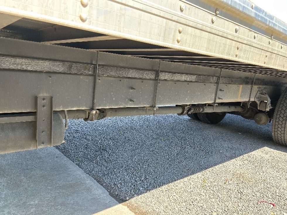2017 Hino Conventional Type Truck photo 5