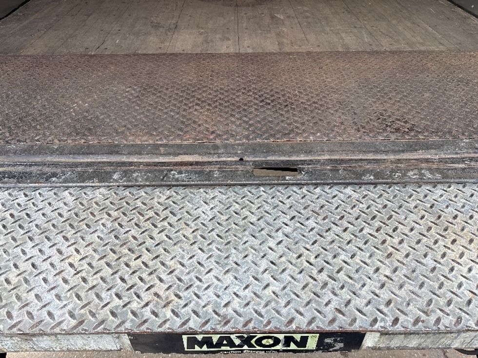 Medium Duty Box Truck-Light and Medium Duty Trucks-Hino-2017-268-Mebane-NC-184,584\n\t\tmiles-$ 40,250 - Image 10