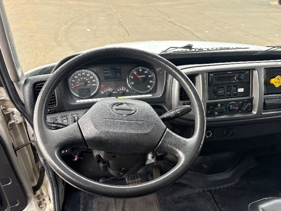 Medium Duty Box Truck-Light and Medium Duty Trucks-Hino-2017-268-Mebane-NC-184,584\n\t\tmiles-$ 40,250 - Image 18