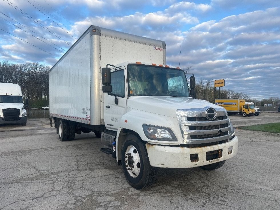 Medium Duty Box Truck-Light and Medium Duty Trucks-Hino-2017-268-North Fond Du Lac-WI-441,308\n\t\tmiles-$ 11,500 - Image 1