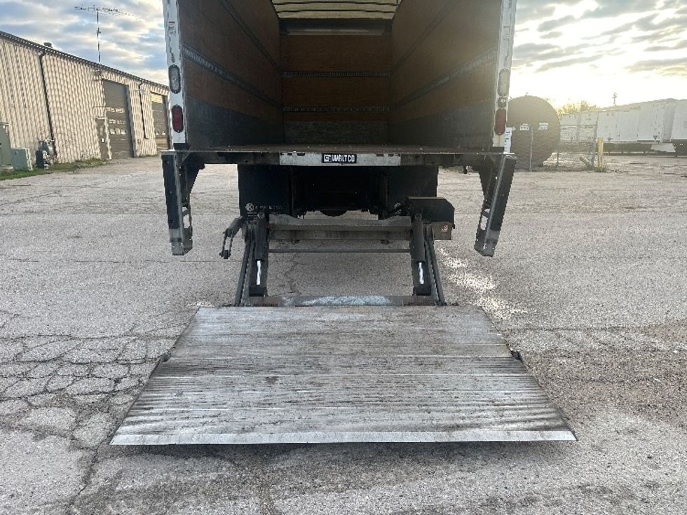Medium Duty Box Truck-Light and Medium Duty Trucks-Hino-2017-268-North Fond Du Lac-WI-441,308\n\t\tmiles-$ 11,500 - Image 9