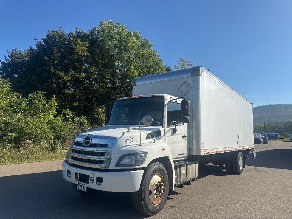 Medium Duty Box Truck-Light and Medium Duty Trucks-Hino-2017-268-Rochester-NY-203,024\n\t\tmiles-$ 45,000 - Image 1