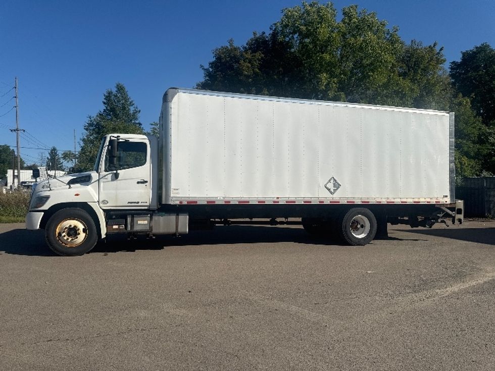 Medium Duty Box Truck-Light and Medium Duty Trucks-Hino-2017-268-Rochester-NY-203,024\n\t\tmiles-$ 45,000 - Image 4