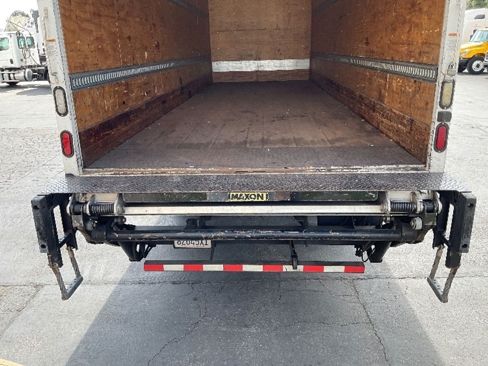 Medium Duty Box Truck-Light and Medium Duty Trucks-Hino-2017-268-Torrance-CA-245,893\n\t\tmiles-$ 38,250 - Image 10