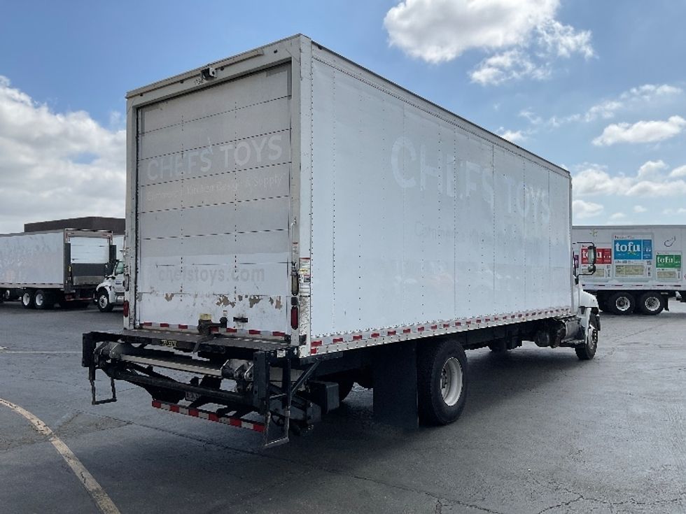 Medium Duty Box Truck-Light and Medium Duty Trucks-Hino-2017-268-Torrance-CA-245,893\n\t\tmiles-$ 38,250 - Image 13