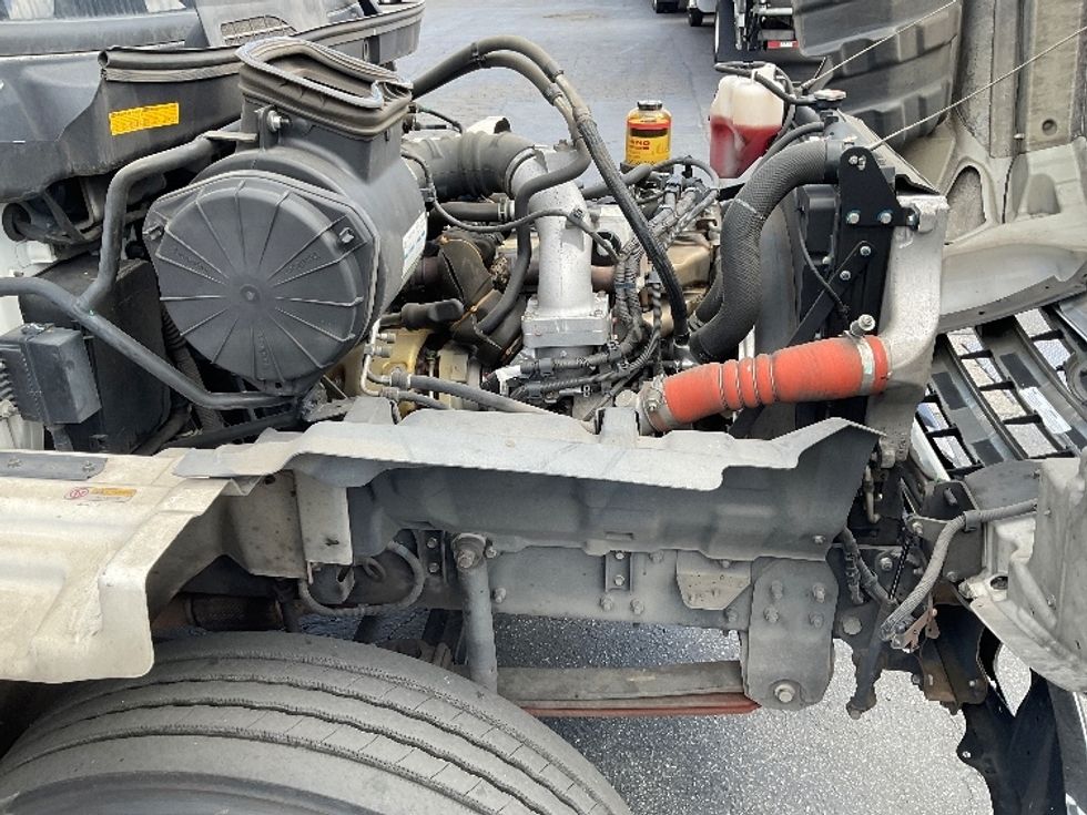 Medium Duty Box Truck-Light and Medium Duty Trucks-Hino-2017-268-Torrance-CA-245,893\n\t\tmiles-$ 38,250 - Image 23