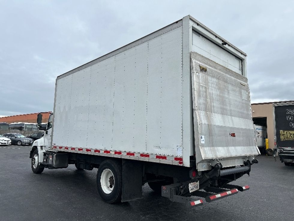 Medium Duty Box Truck-Light and Medium Duty Trucks-Hino-2017-268-West Sacramento-CA-61,310\n\t\tmiles-$ 51,250 - Image 6
