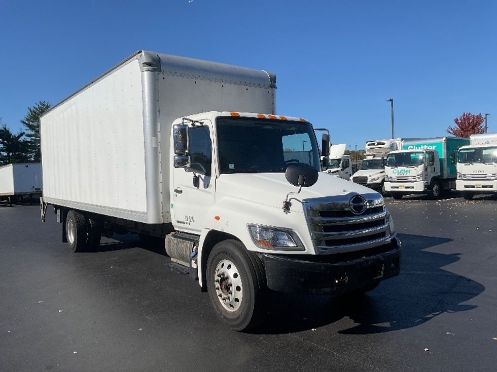 Medium Duty Box Truck-Light and Medium Duty Trucks-Hino-2017-338-Dayton-NJ-258,588\n\t\tmiles-$ 30,000 - Image 1