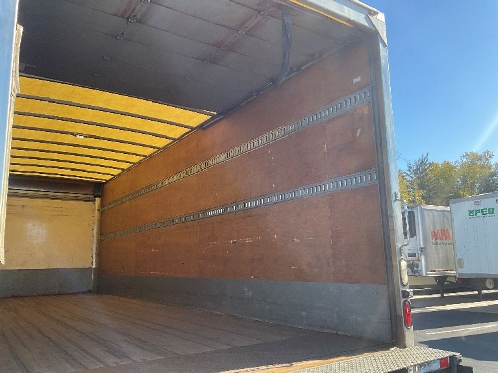 Medium Duty Box Truck-Light and Medium Duty Trucks-Hino-2017-338-Dayton-NJ-258,588\n\t\tmiles-$ 30,000 - Image 12