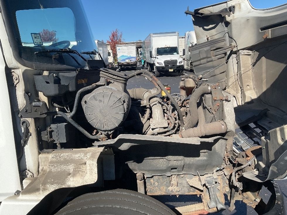Medium Duty Box Truck-Light and Medium Duty Trucks-Hino-2017-338-Dayton-NJ-258,588\n\t\tmiles-$ 30,000 - Image 23