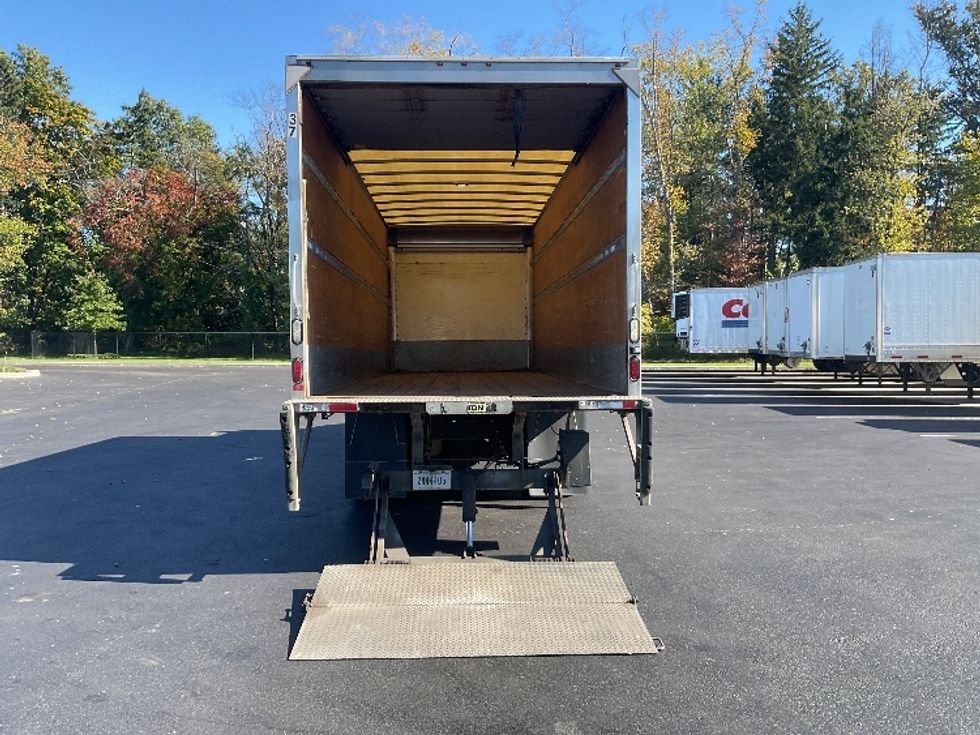 Medium Duty Box Truck-Light and Medium Duty Trucks-Hino-2017-338-Dayton-NJ-258,588\n\t\tmiles-$ 30,000 - Image 9