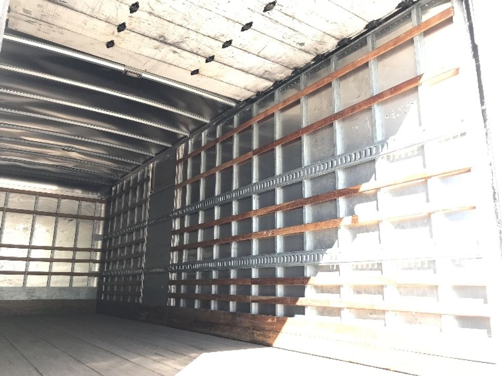 Medium Duty Box Truck-Light and Medium Duty Trucks-Hino-2017-338-Fontana-CA-202,675\n\t\tmiles-$ 32,250 - Image 12