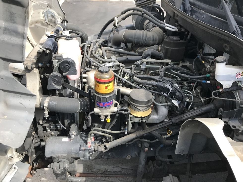 Medium Duty Box Truck-Light and Medium Duty Trucks-Hino-2017-338-Fontana-CA-202,675\n\t\tmiles-$ 32,250 - Image 23