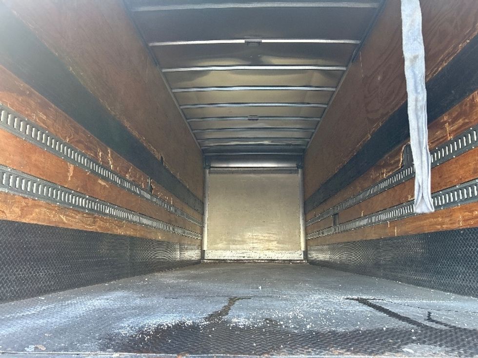 Medium Duty Box Truck-Light and Medium Duty Trucks-Hino-2017-338-Torrance-CA-154,548\n\t\tmiles-$ 42,000 - Image 8