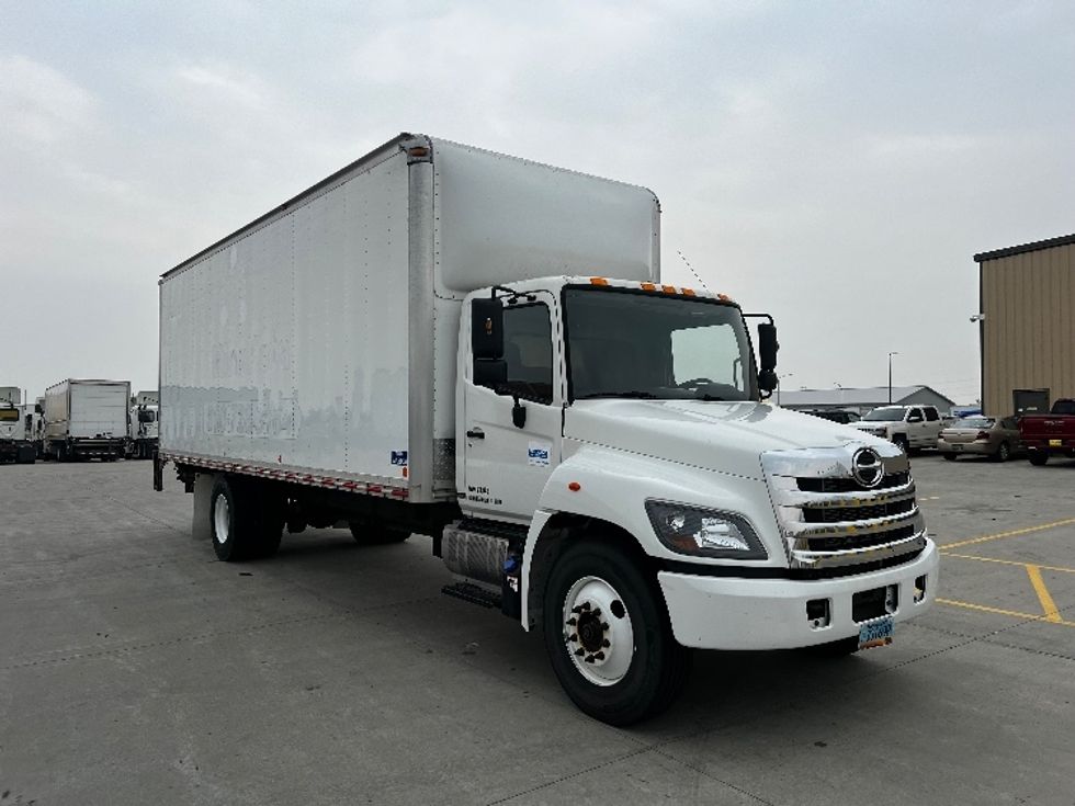 Medium Duty Box Truck-Light and Medium Duty Trucks-Hino-2017-338-West Fargo-ND-365,838\n\t\tmiles-$ 14,000 - Image 1