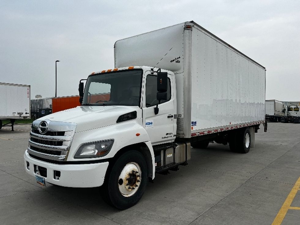 Medium Duty Box Truck-Light and Medium Duty Trucks-Hino-2017-338-West Fargo-ND-365,838\n\t\tmiles-$ 14,000 - Image 3