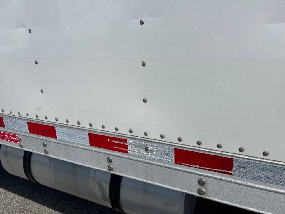 Medium Duty Box Truck-Light and Medium Duty Trucks-Hino-2018-195-Abbotsford-BC-151,497\n\t\tkm-$ 44,750 - Image 29