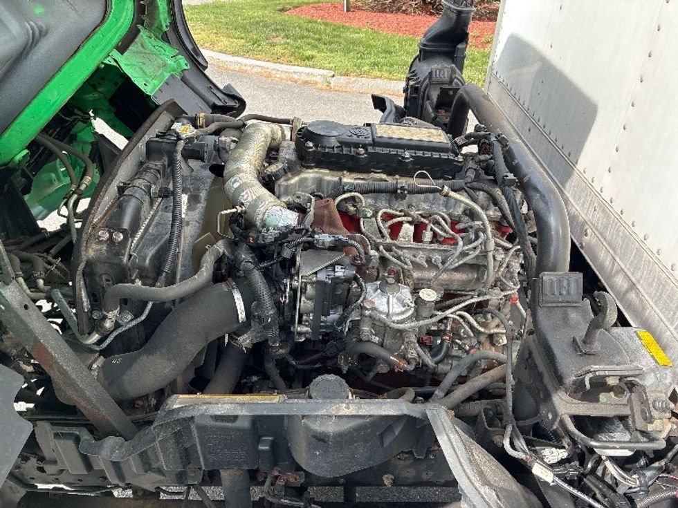 Medium Duty Box Truck-Light and Medium Duty Trucks-Hino-2018-195-Cranbury-NJ-87,757\n\t\tmiles-$ 36,250 - Image 24