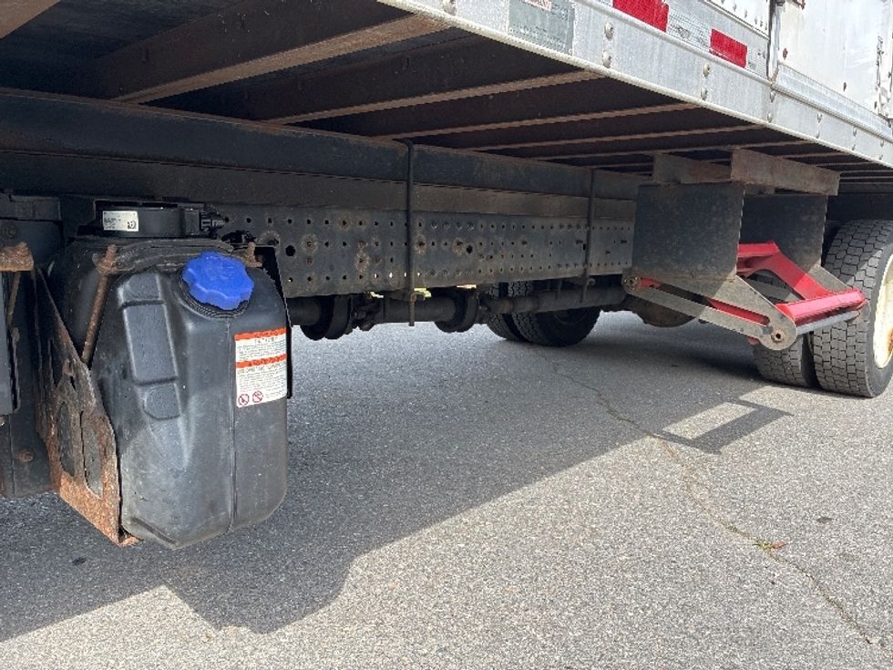 Medium Duty Box Truck-Light and Medium Duty Trucks-Hino-2018-195-Cranbury-NJ-87,757\n\t\tmiles-$ 36,250 - Image 5