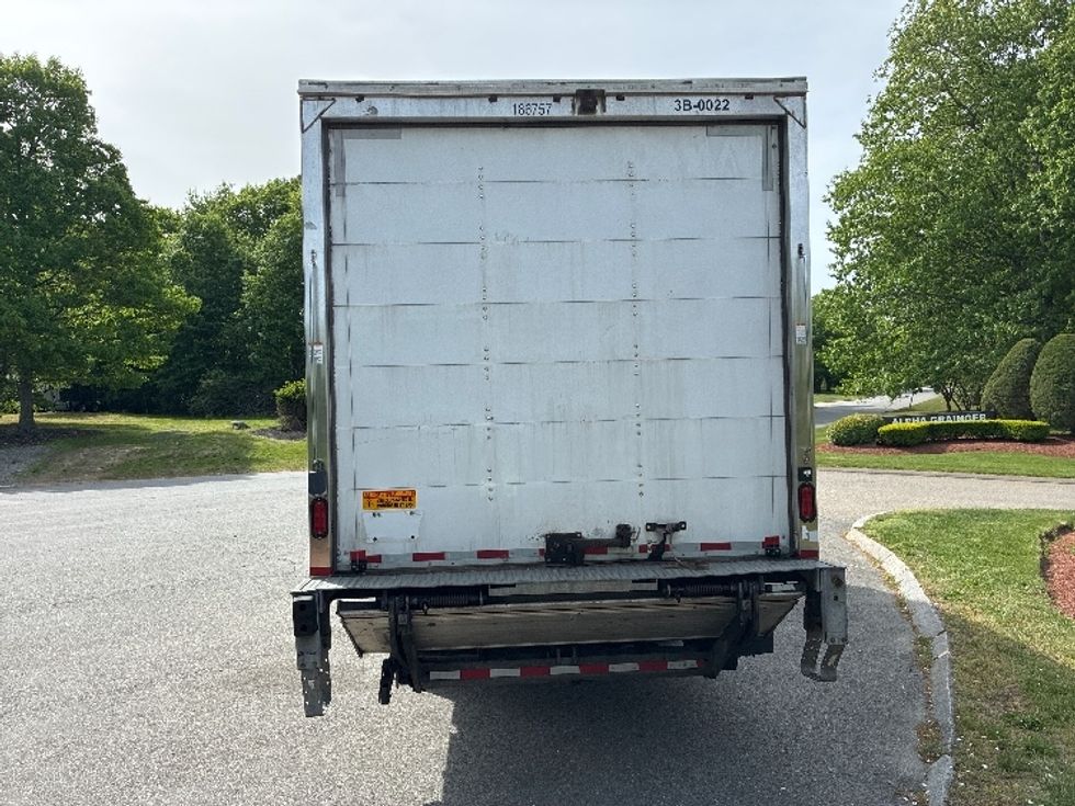 Medium Duty Box Truck-Light and Medium Duty Trucks-Hino-2018-195-Cranbury-NJ-87,757\n\t\tmiles-$ 36,250 - Image 7