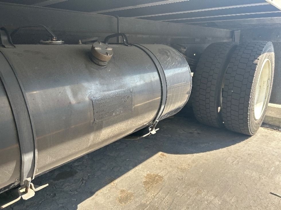 Medium Duty Box Truck-Light and Medium Duty Trucks-Hino-2018-195-Torrance-CA-75,218\n\t\tmiles-$ 43,000 - Image 5