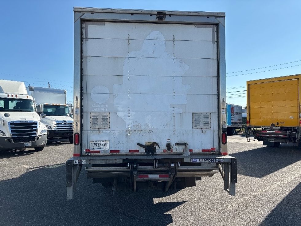 Medium Duty Box Truck-Light and Medium Duty Trucks-Hino-2018-195-West Babylon-NY-133,765\n\t\tmiles-$ 34,750 - Image 7