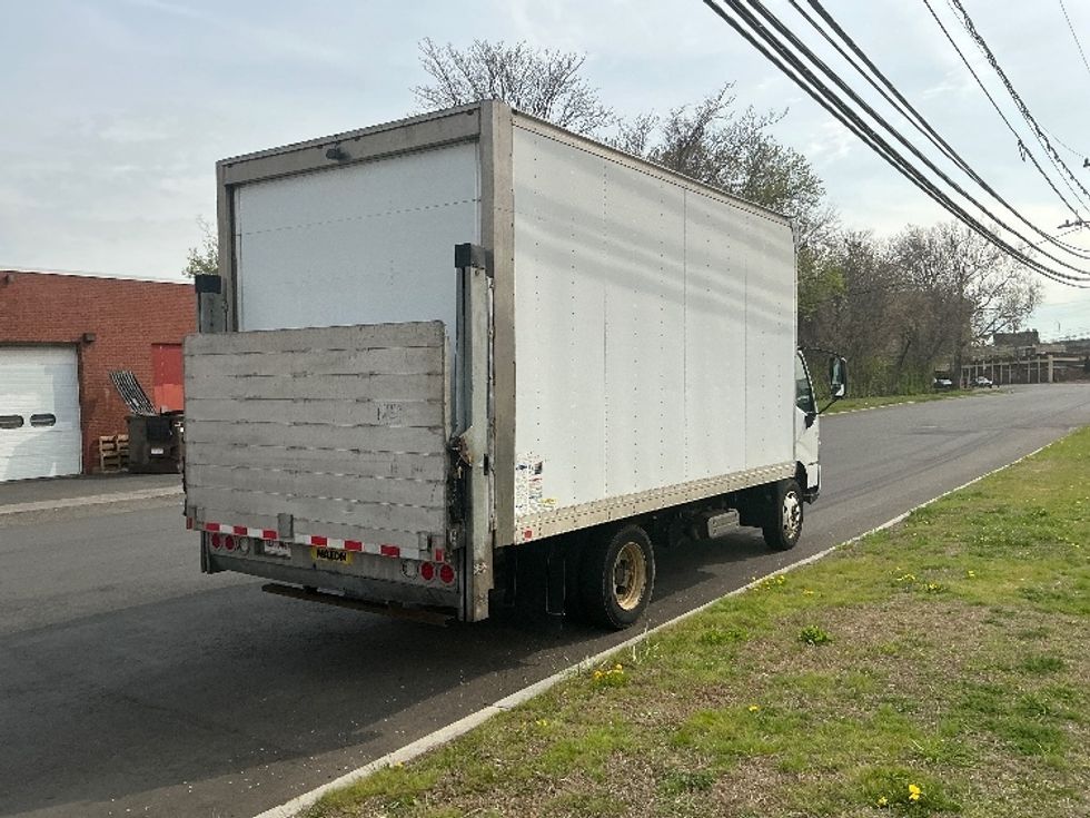 Medium Duty Box Truck-Light and Medium Duty Trucks-Hino-2018-195-Westfield-MA-146,234\n\t\tmiles-$ 38,250 - Image 13