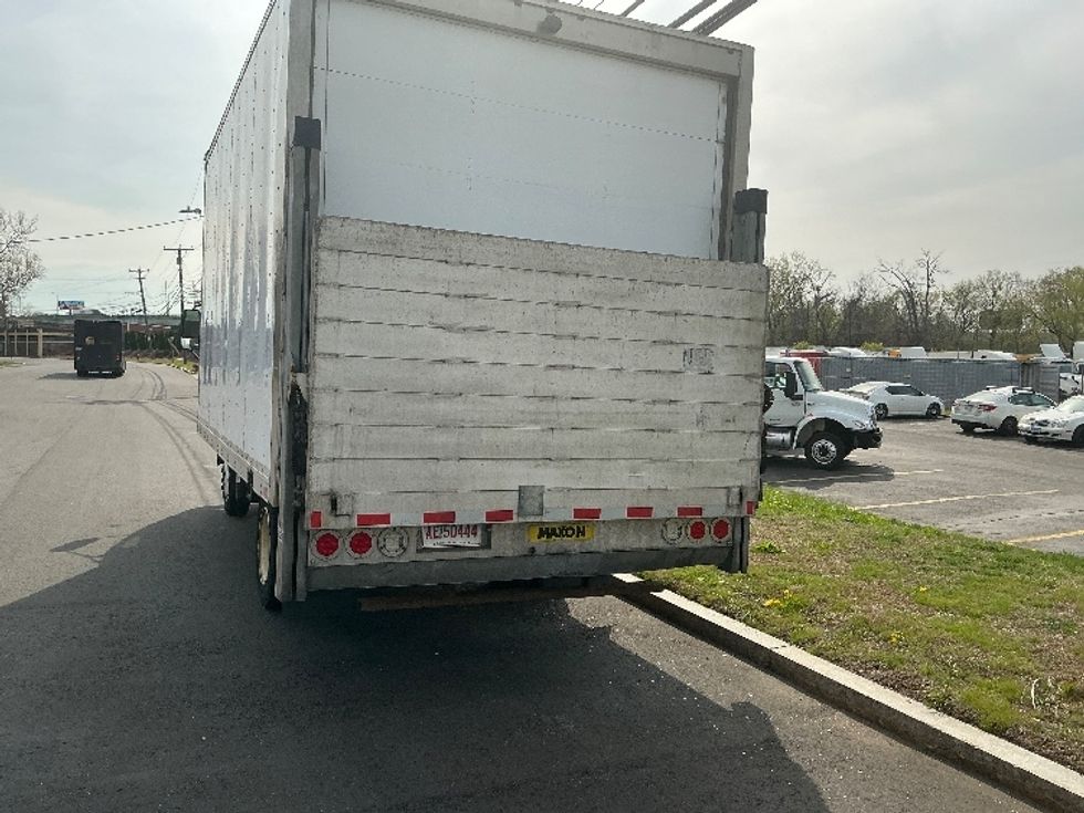 Medium Duty Box Truck-Light and Medium Duty Trucks-Hino-2018-195-Westfield-MA-146,234\n\t\tmiles-$ 38,250 - Image 25