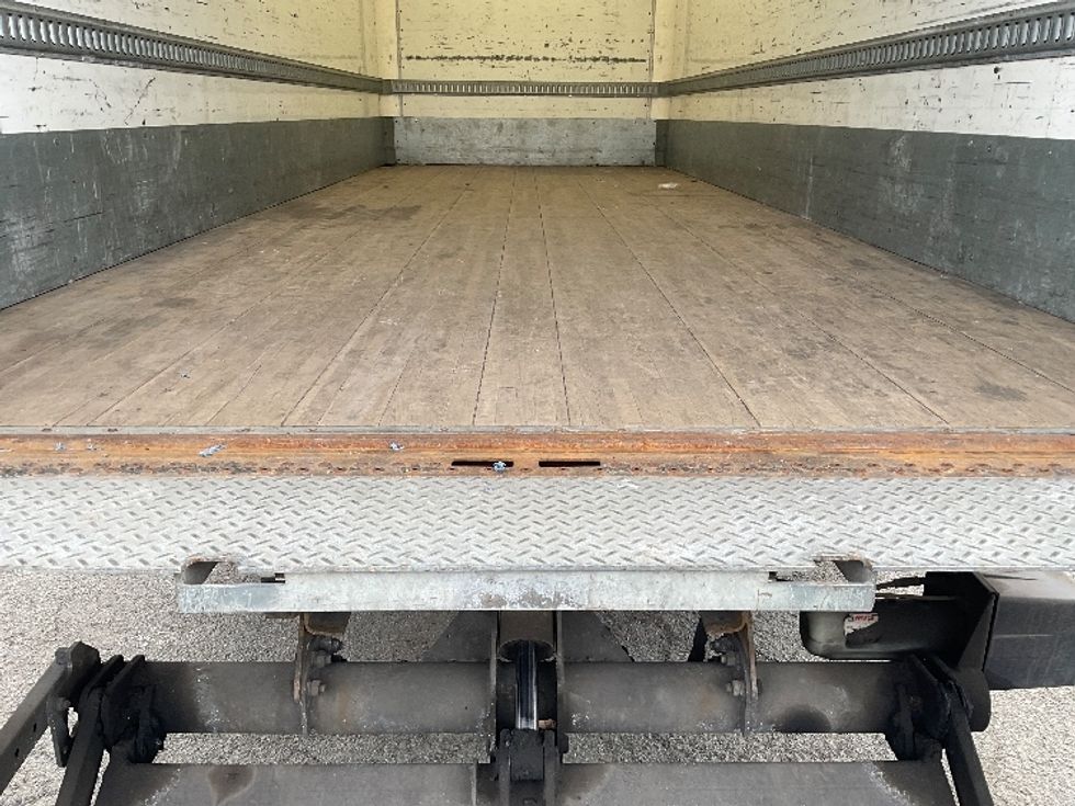Medium Duty Box Truck-Light and Medium Duty Trucks-Hino-2018-258LP-Elmsford-NY-91,151\n\t\tmiles-$ 53,500 - Image 10