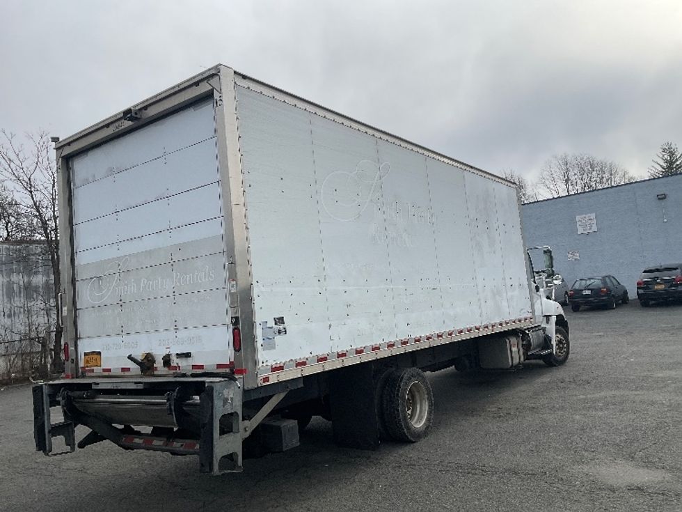 Medium Duty Box Truck-Light and Medium Duty Trucks-Hino-2018-258LP-Elmsford-NY-91,151\n\t\tmiles-$ 53,500 - Image 13