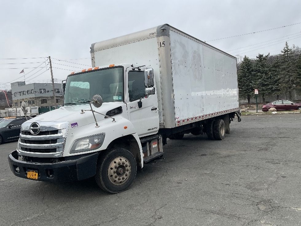 Medium Duty Box Truck-Light and Medium Duty Trucks-Hino-2018-258LP-Elmsford-NY-91,151\n\t\tmiles-$ 53,500 - Image 3
