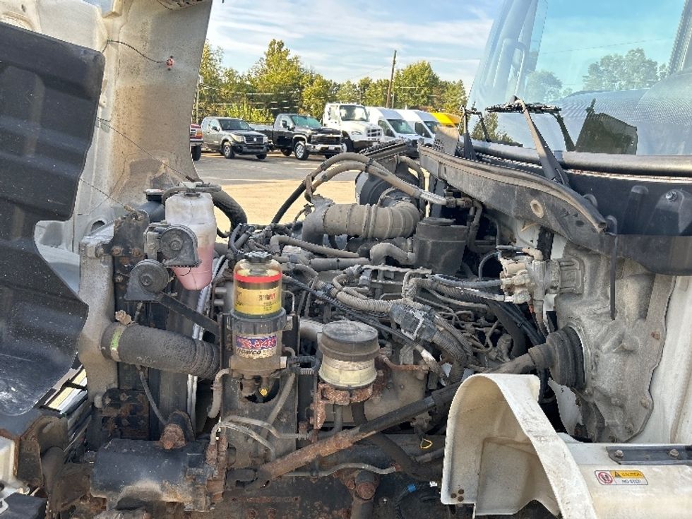 Medium Duty Box Truck-Light and Medium Duty Trucks-Hino-2018-258LP-Parkersburg-WV-105,560\n\t\tmiles-$ 55,000 - Image 23