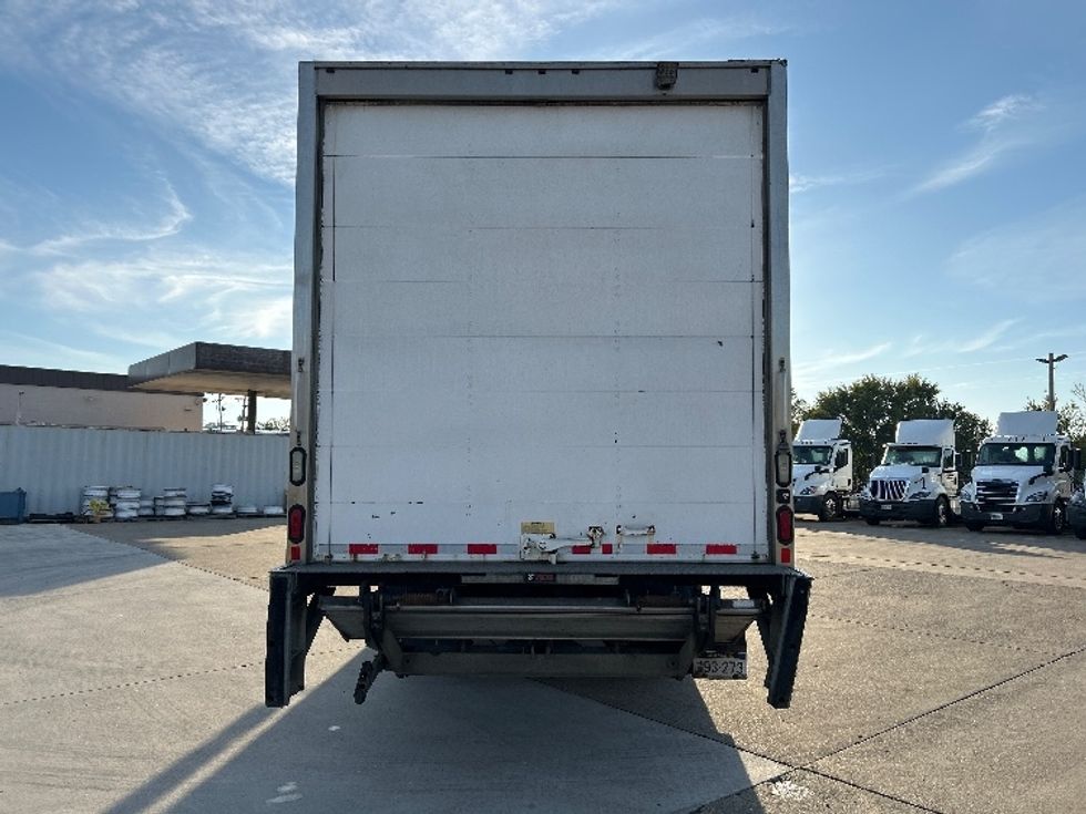 Medium Duty Box Truck-Light and Medium Duty Trucks-Hino-2018-258LP-Parkersburg-WV-105,560\n\t\tmiles-$ 55,000 - Image 7