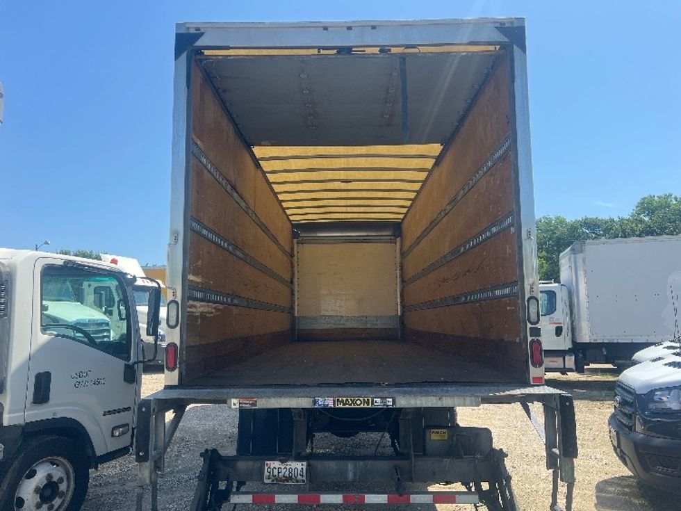 Medium Duty Box Truck-Light and Medium Duty Trucks-Hino-2018-268-Baltimore-MD-290,860\n\t\tmiles-$ 32,500 - Image 7