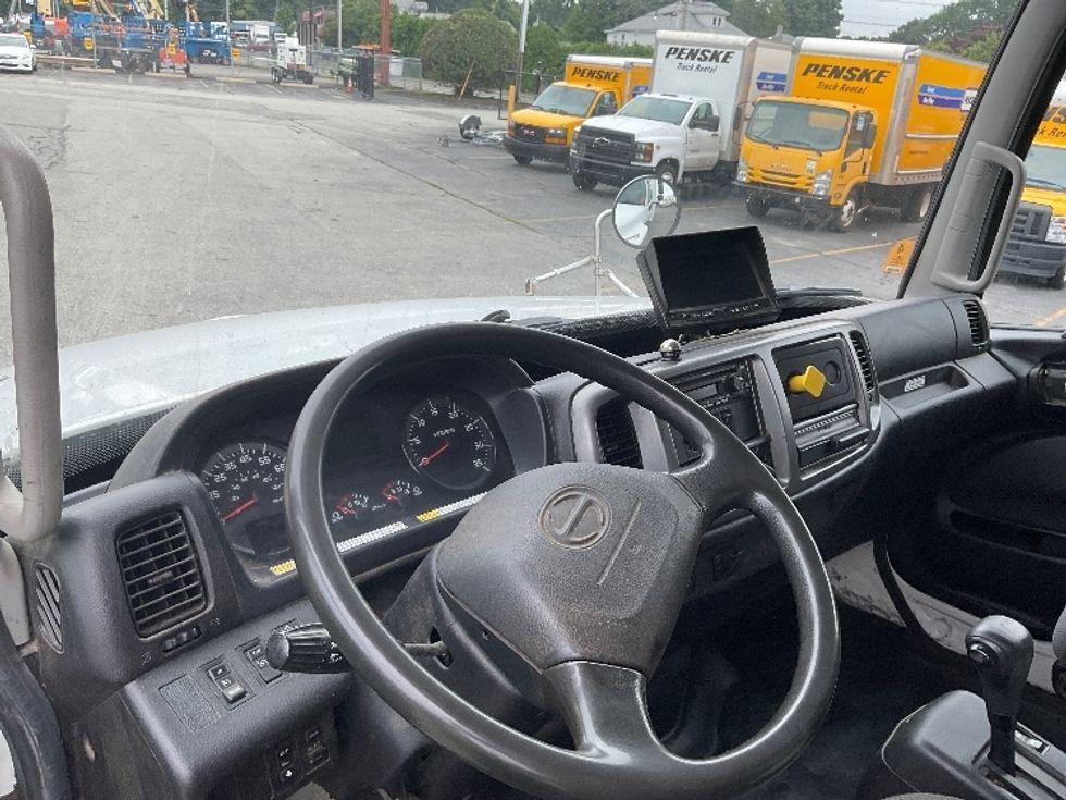 Medium Duty Box Truck-Light and Medium Duty Trucks-Hino-2018-268-Chicopee-MA-174,799\n\t\tmiles-$ 41,500 - Image 17