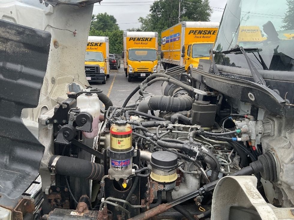 Medium Duty Box Truck-Light and Medium Duty Trucks-Hino-2018-268-Chicopee-MA-174,799\n\t\tmiles-$ 41,500 - Image 24