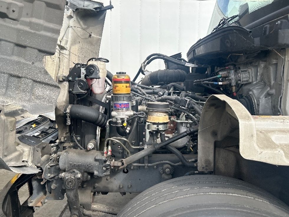 Medium Duty Box Truck-Light and Medium Duty Trucks-Hino-2018-268-City Of Industry-CA-245,118\n\t\tmiles-$ 38,000 - Image 24