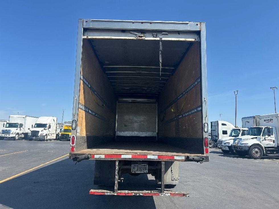 Medium Duty Box Truck-Light and Medium Duty Trucks-Hino-2018-268-Columbus-OH-31,547\n\t\tmiles-$ 55,000 - Image 8