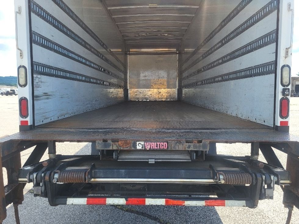 Medium Duty Box Truck-Light and Medium Duty Trucks-Hino-2018-268-Cookeville-TN-229,317\n\t\tmiles-$ 44,000 - Image 10