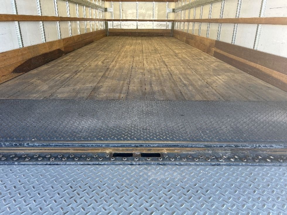 Medium Duty Box Truck-Light and Medium Duty Trucks-Hino-2018-268-El Paso-TX-98,450\n\t\tmiles-$ 57,500 - Image 10