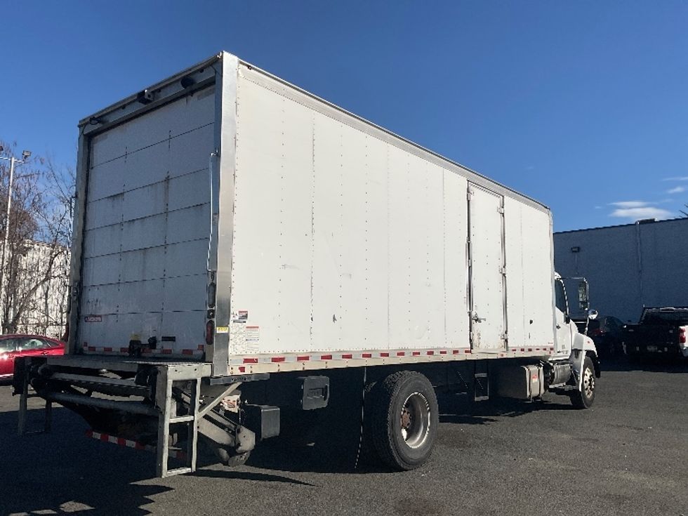 Medium Duty Box Truck-Light and Medium Duty Trucks-Hino-2018-268-Elmsford-NY-123,385\n\t\tmiles-$ 50,000 - Image 13