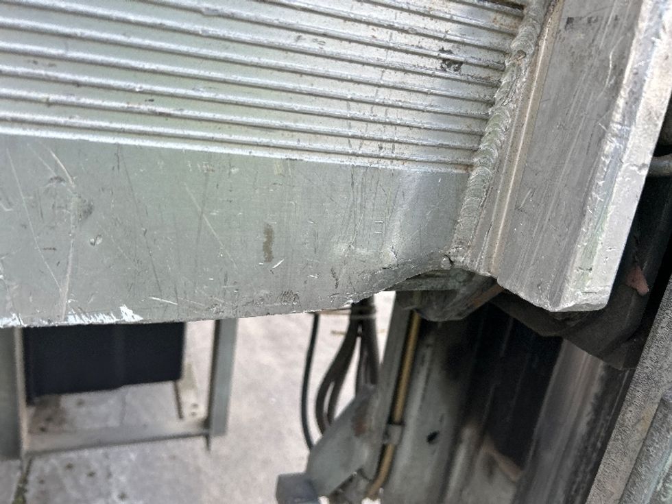 Medium Duty Box Truck-Light and Medium Duty Trucks-Hino-2018-268-Fontana-CA-106,845\n\t\tmiles-$ 55,500 - Image 26