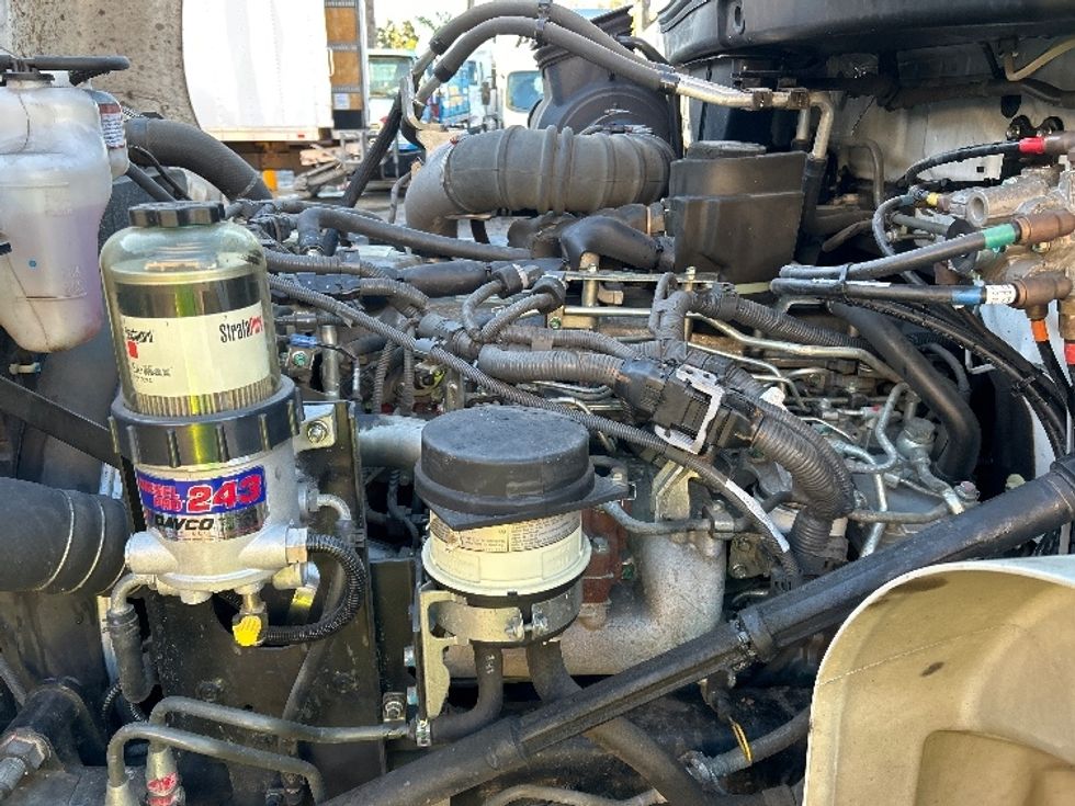 Medium Duty Box Truck-Light and Medium Duty Trucks-Hino-2018-268-Fontana-CA-120,221\n\t\tmiles-$ 54,250 - Image 24