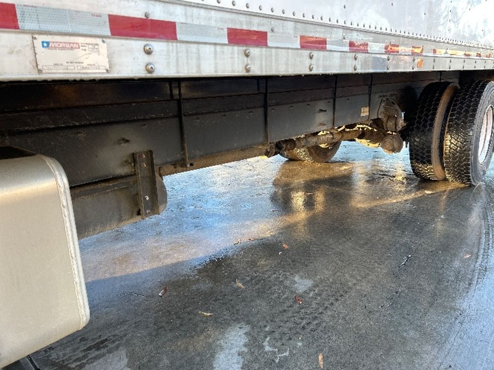 Medium Duty Box Truck-Light and Medium Duty Trucks-Hino-2018-268-Fontana-CA-120,221\n\t\tmiles-$ 54,250 - Image 5