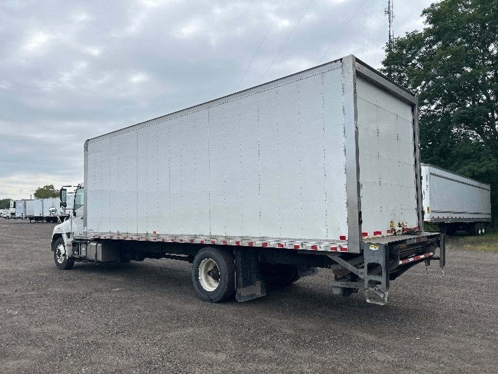 Medium Duty Box Truck-Light and Medium Duty Trucks-Hino-2018-268-Fredonia-NY-147,168\n\t\tmiles-$ 52,750 - Image 6