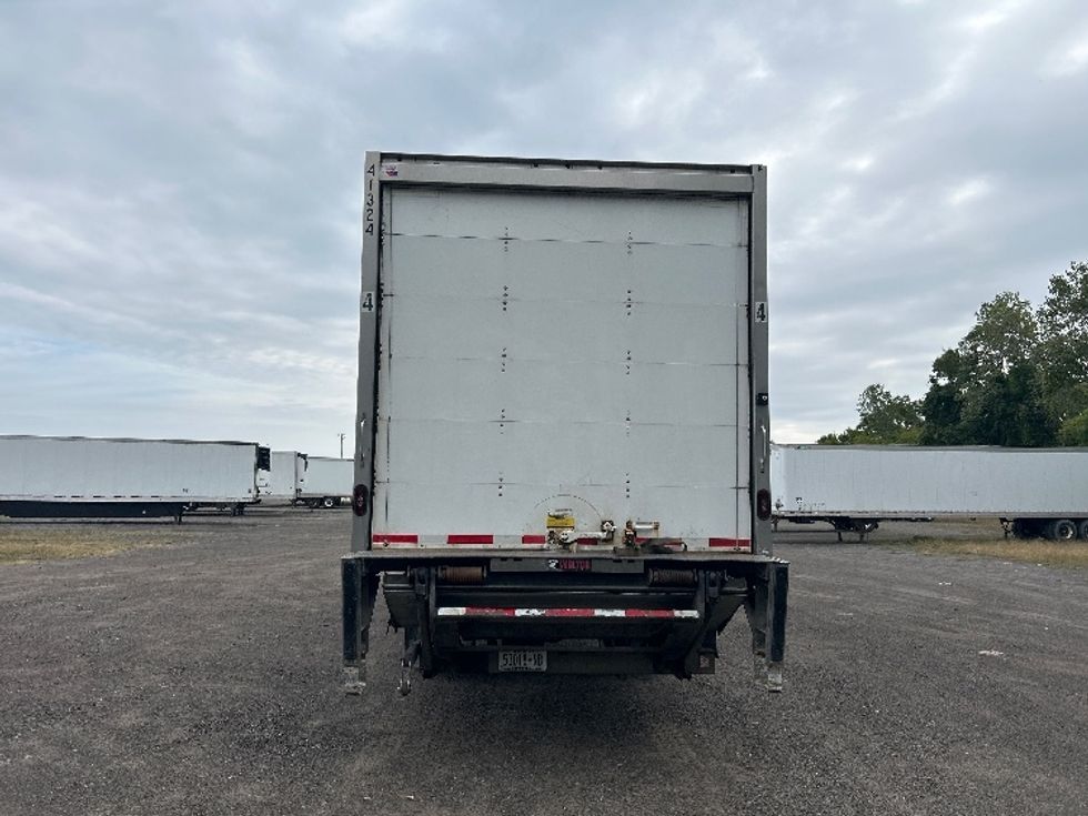 Medium Duty Box Truck-Light and Medium Duty Trucks-Hino-2018-268-Fredonia-NY-147,168\n\t\tmiles-$ 52,750 - Image 7